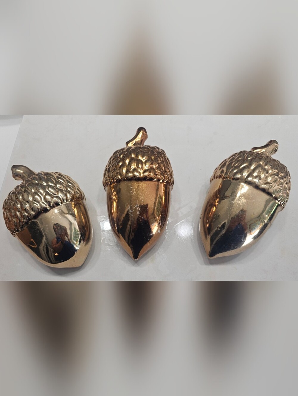 Gold Ceramic Acorn Decor Set - Picture 3 of 4